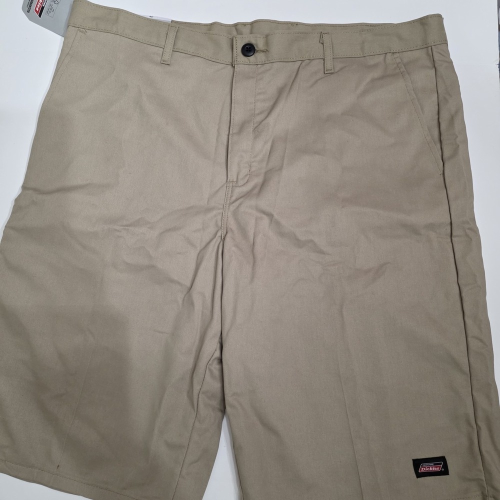 Dickies Mens Work Shorts Size 40 x 13 Khaki Multi Pockets NWT